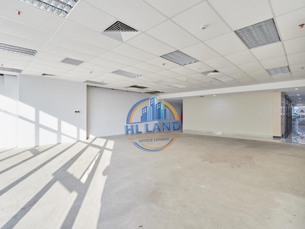 văn phòng trống discovery complex 302 cầu giấy