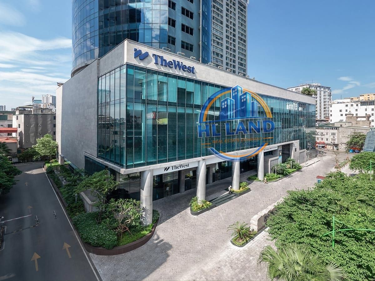 Tòa nhà The West hiện đại với môi trường kinh doanh sôi động