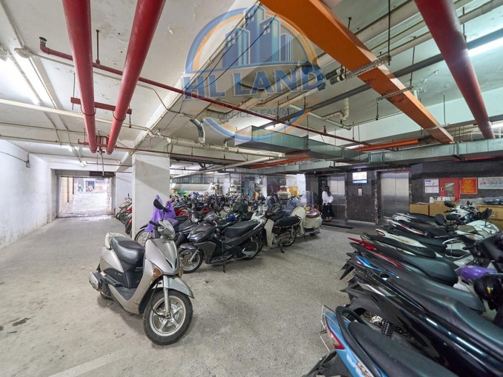 văn phòng trống vmt building 82 duy tân cầu giấy