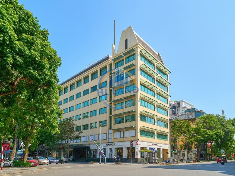 Vị trí và lợi thế giao thông của Central Building