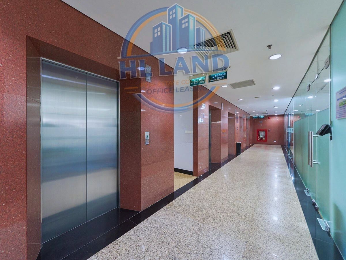 Tasco Building sở hữu thang máy tốc độ cao với tải trọng lớn