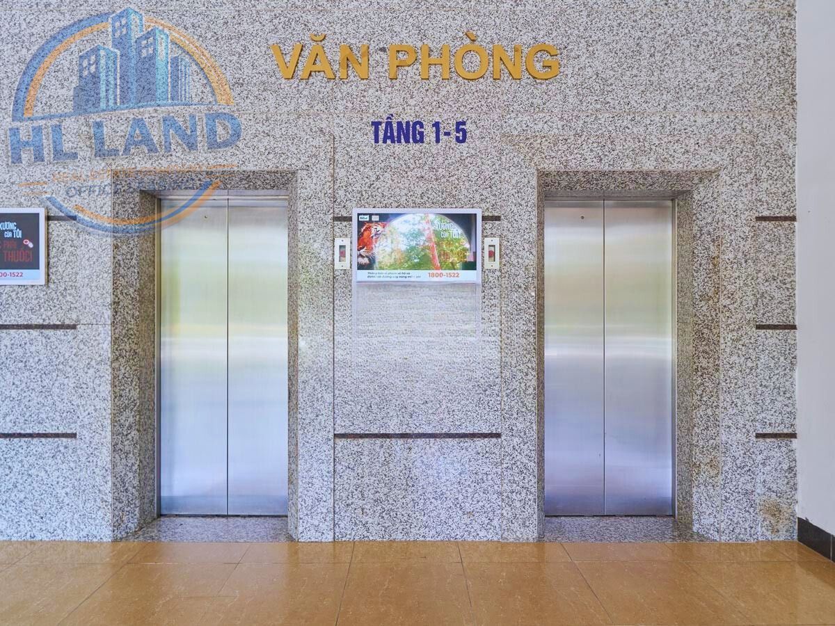 Tòa Tây Hà Tower sở hữu thang máy tốc độ cao 