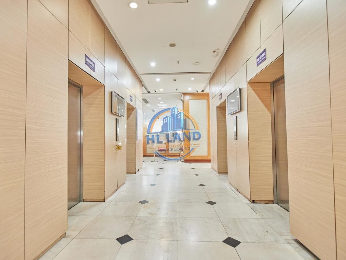 Hệ thống thang máy tốc độ cao của Ngọc Khánh Plaza