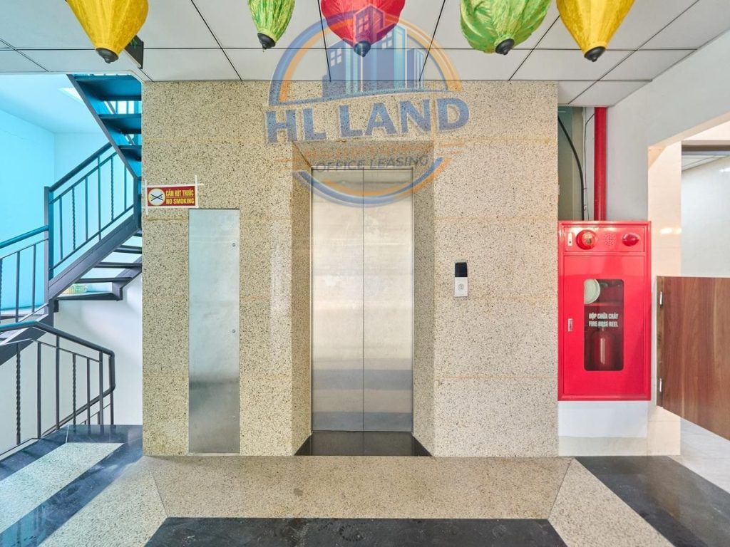 Văn phòng cho thuê Gems Duy Tân Building ngõ 11 Duy Tân