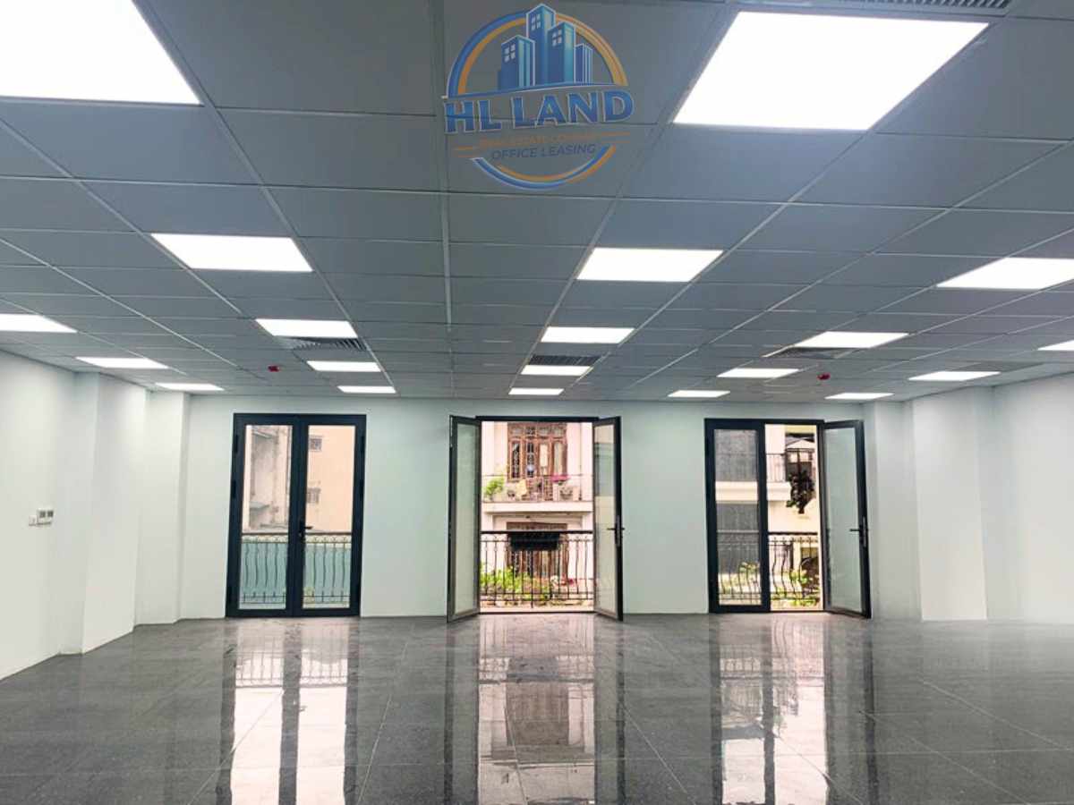 Văn phòng trống tại Kang Holdings