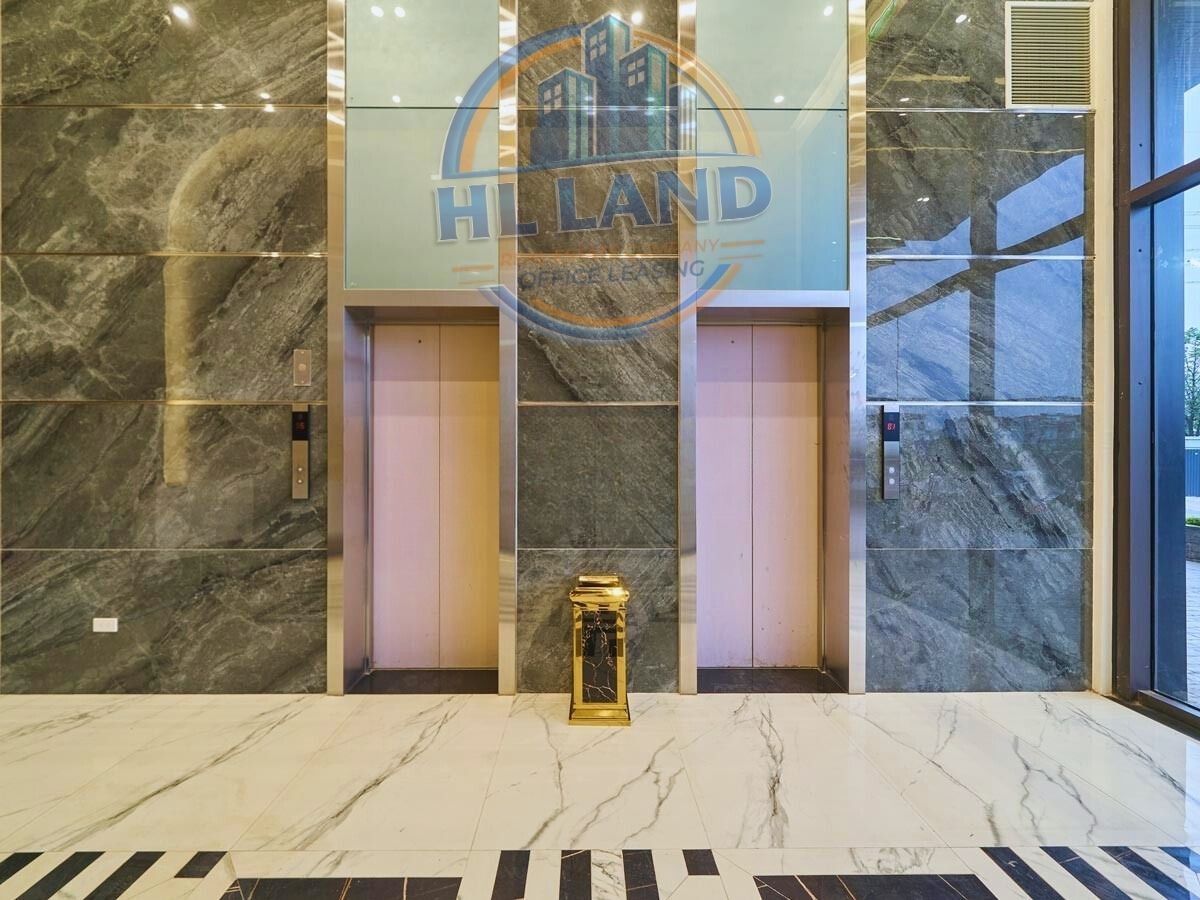 NHS Trung Văn sở hữu thang máy tốc độ cao với tải trọng lớn