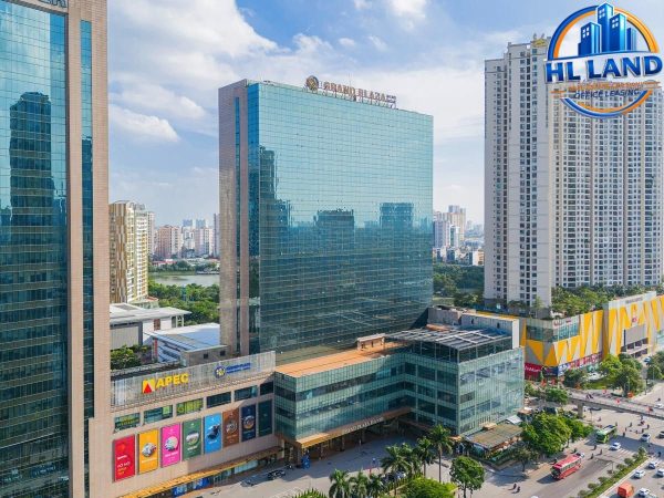 Văn phòng cho thuê TTTM Grand Plaza với lợi thế giao thông tiện lợi