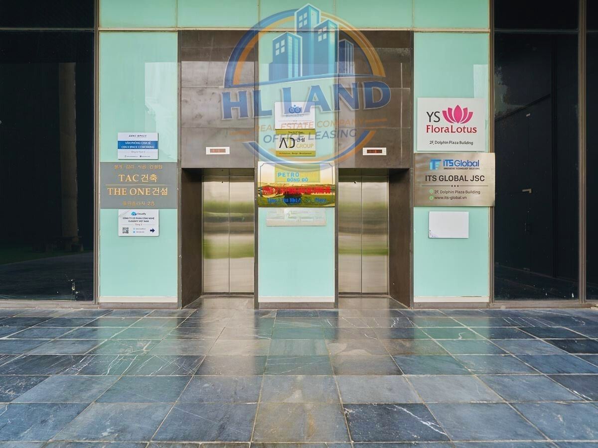 Tòa Dolphin Plaza sở hữu thang máy tốc độ cao với tải trọng lớn