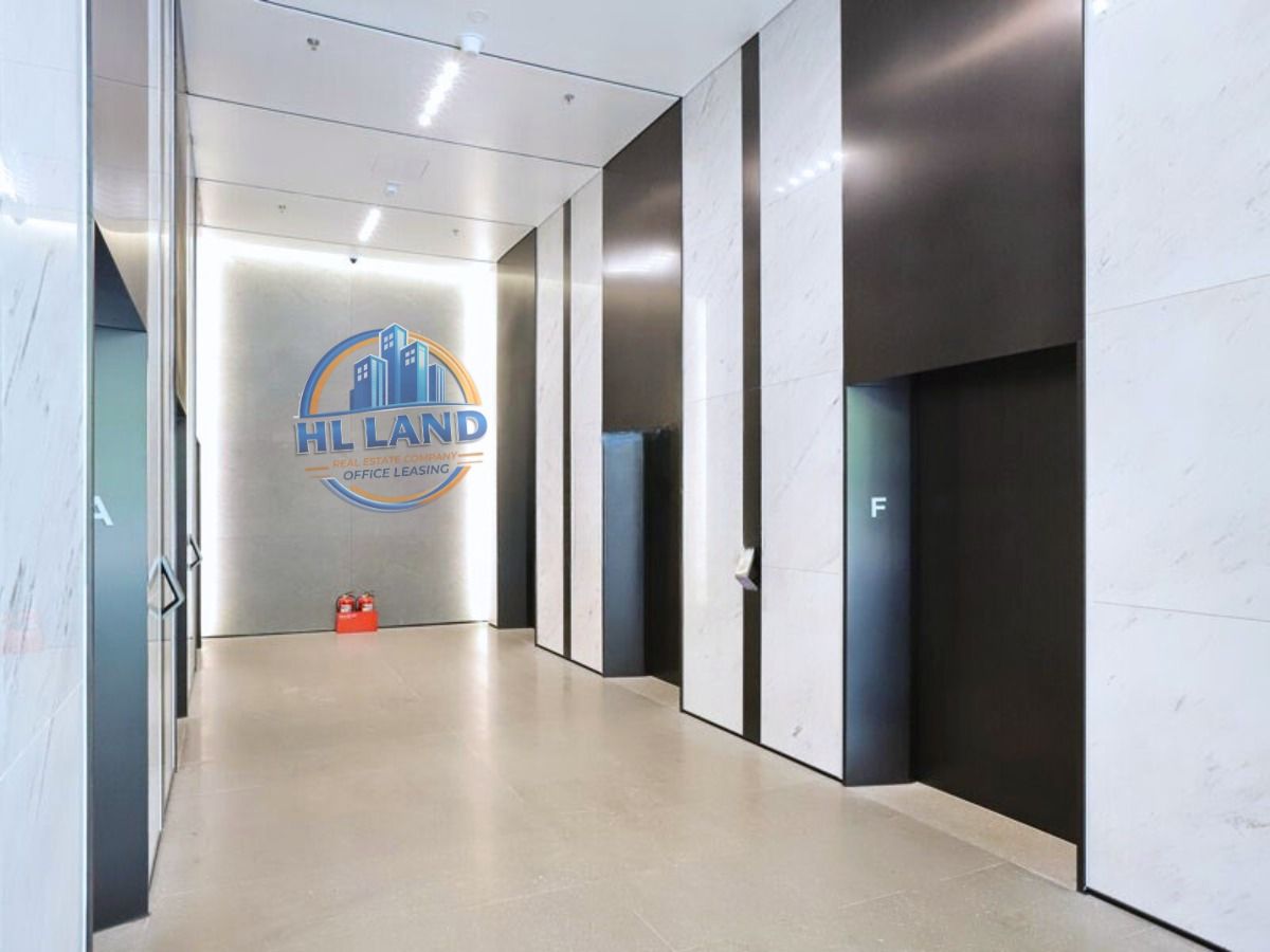 Hệ thống thang máy tốc độ cao của tòa Lotte Mall West Lake Hanoi