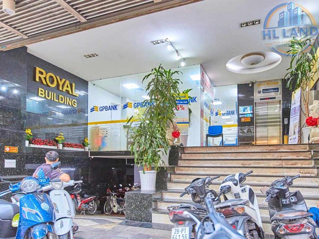 văn phòng trống royal building hà nội