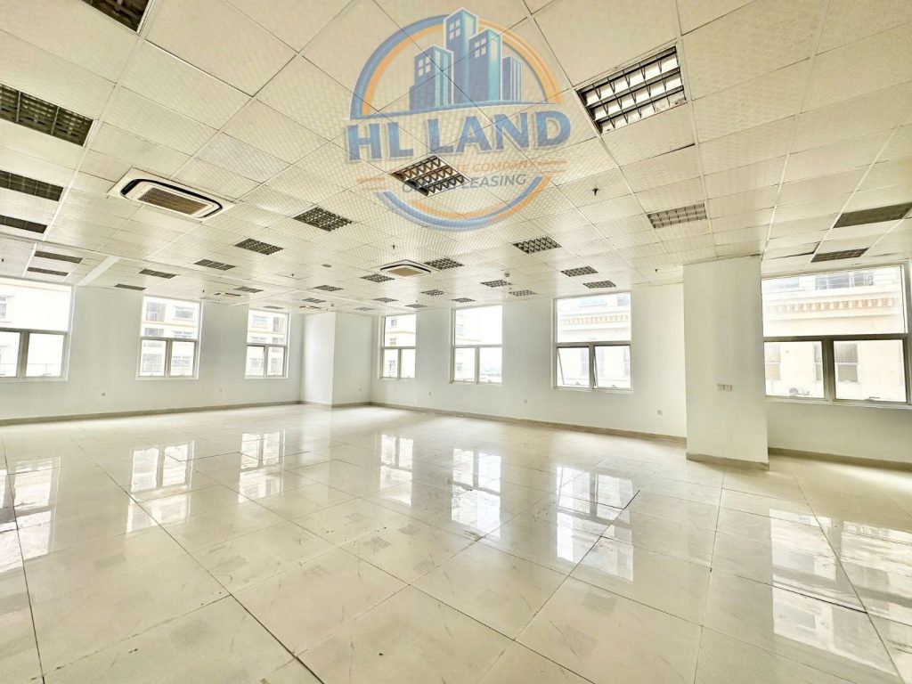 văn phòng trống tại tòa nhà âu việt nam từ liêm