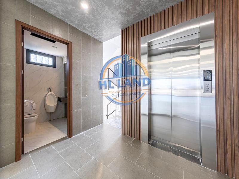 Văn phòng trống Tòa nhà 07 Nghi Tàm Tây Hồ Hà Nội