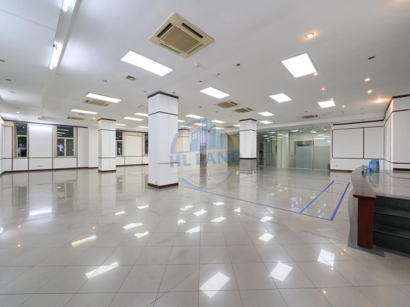 văn phòng trống tòa nhà thông tấn xã trần hưng đạo hà nội