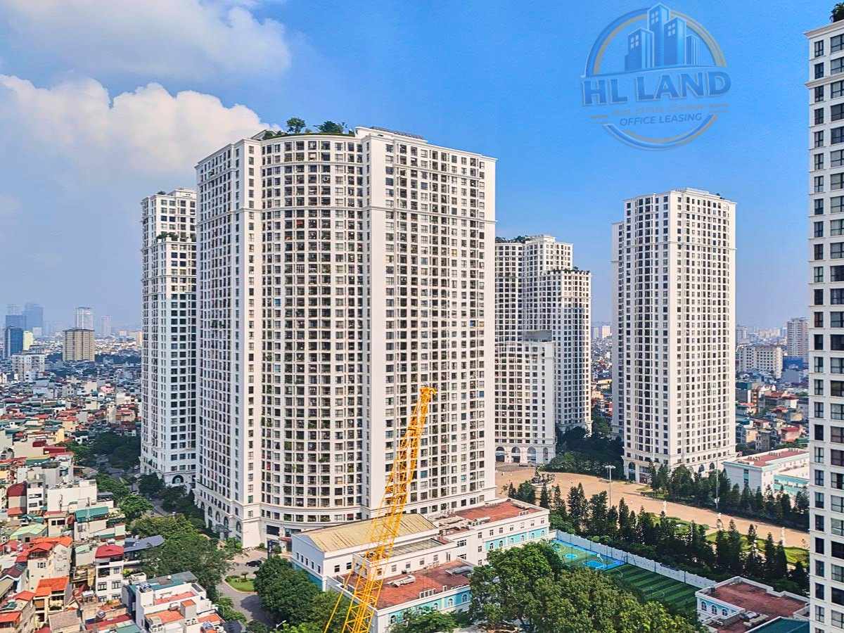 Thiết kế kiến trúc và tiêu chuẩn văn phòng tại toà nhà Royal City
