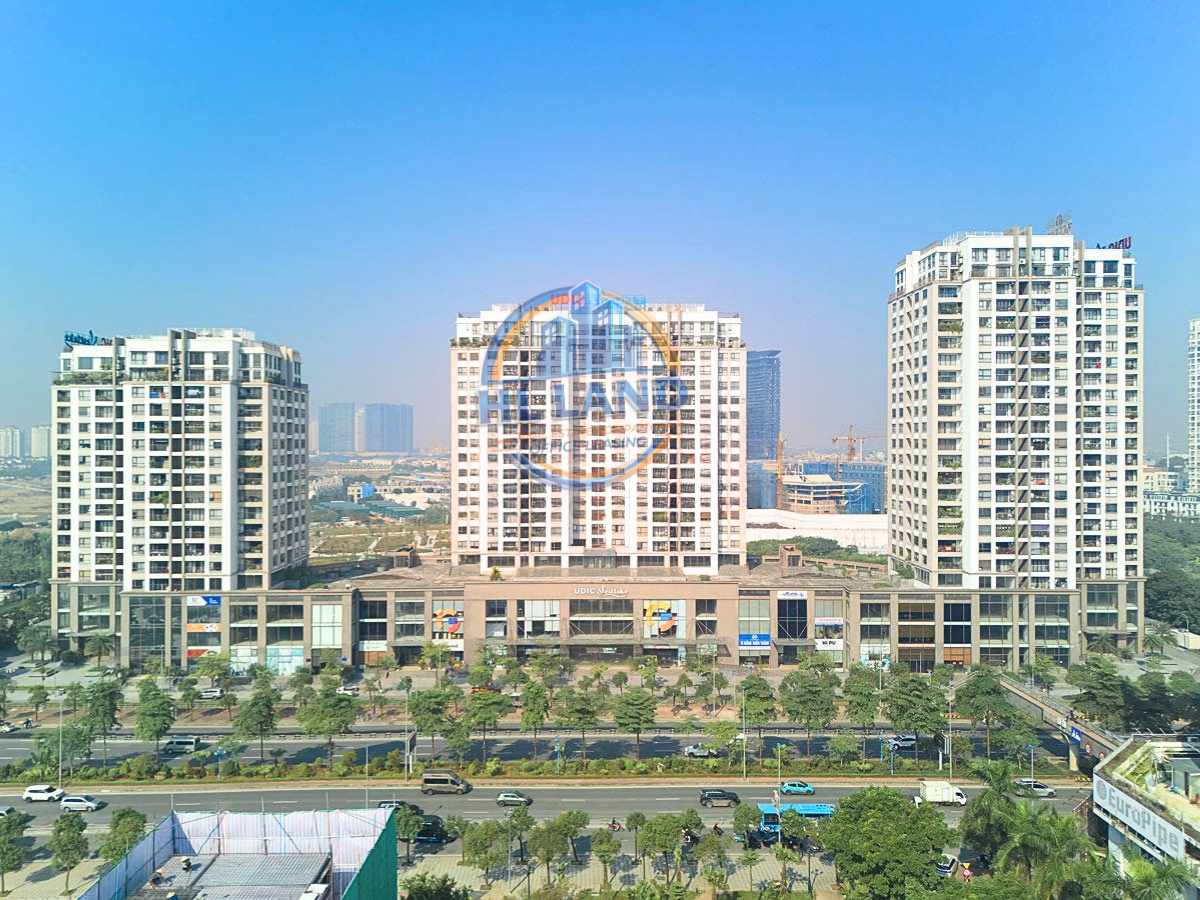 Tổng quan văn phòng cho thuê UDIC Westlake, không gian hiện đại, tiện nghi, phù hợp nhiều loại hình doanh nghiệp, vị trí thuận tiện tại Tây Hồ, Hà Nội, dễ dàng kết nối các quận trung tâm