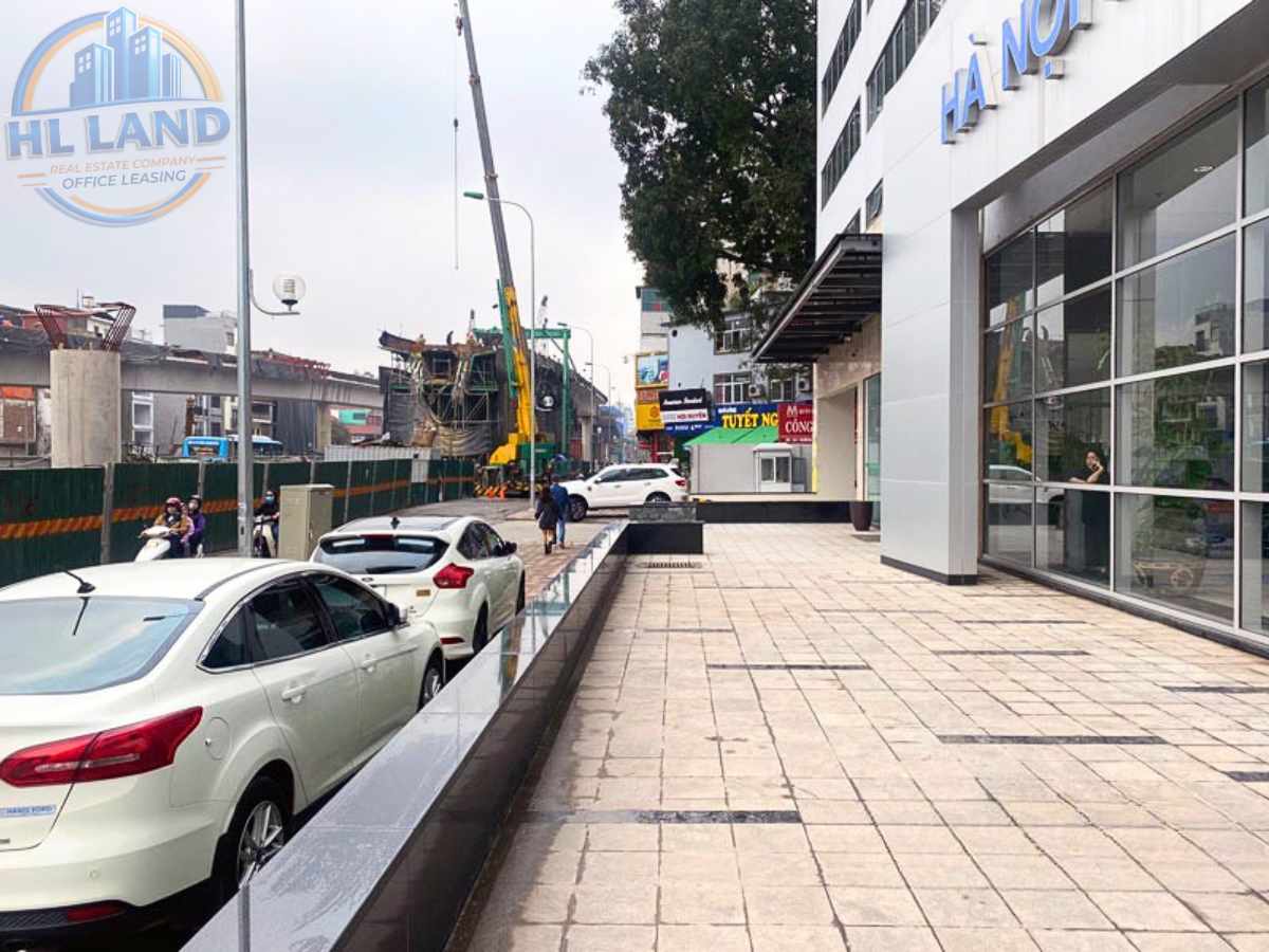 Môi trường doanh nghiệp & khách thuê tiêu biểu tại toà nhà 311-313 Trường Chinh