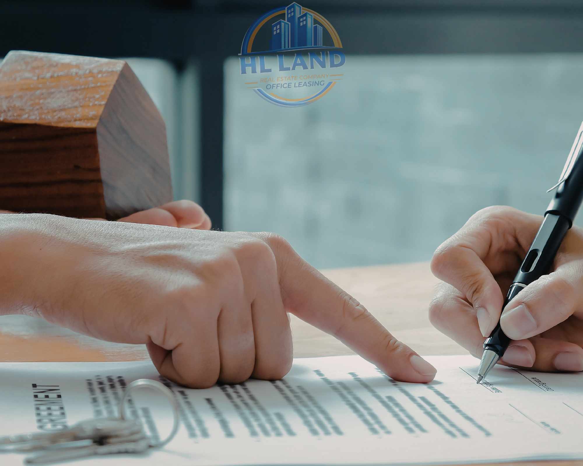 Đọc kỹ hợp đồng thuê văn phòng trước khi ký