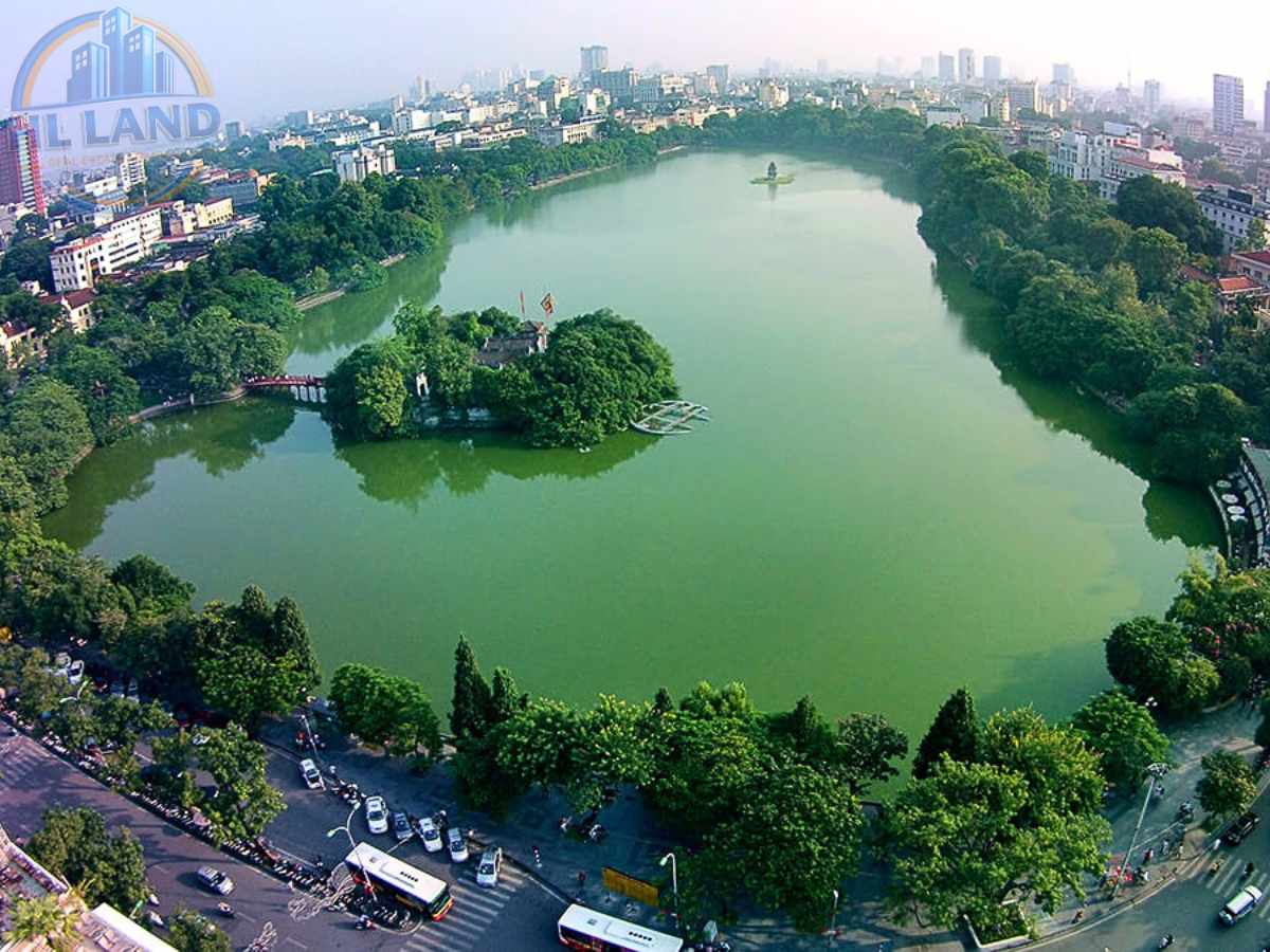 Hoàn Kiếm với vai trò “trung tâm tài chính – thương mại”