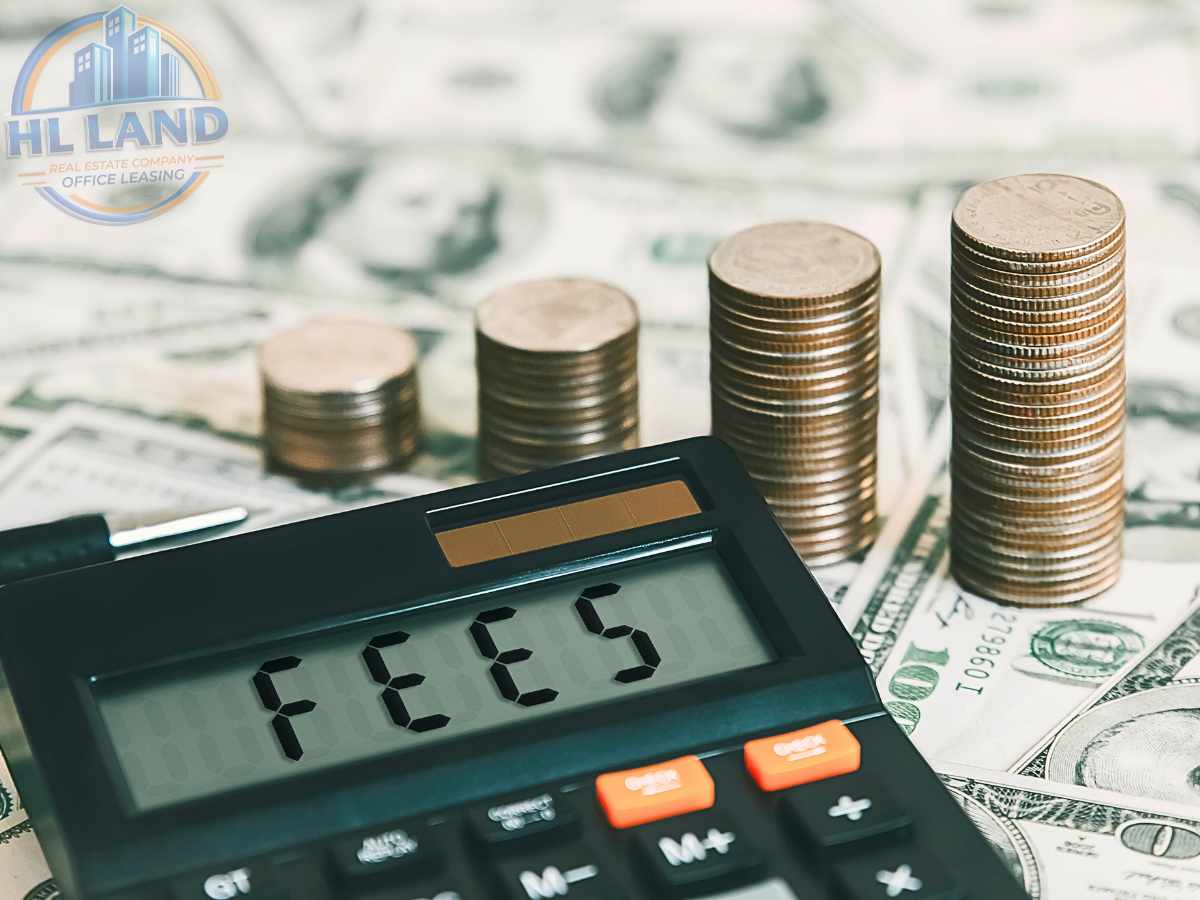 Phí dịch vụ (service charge)
