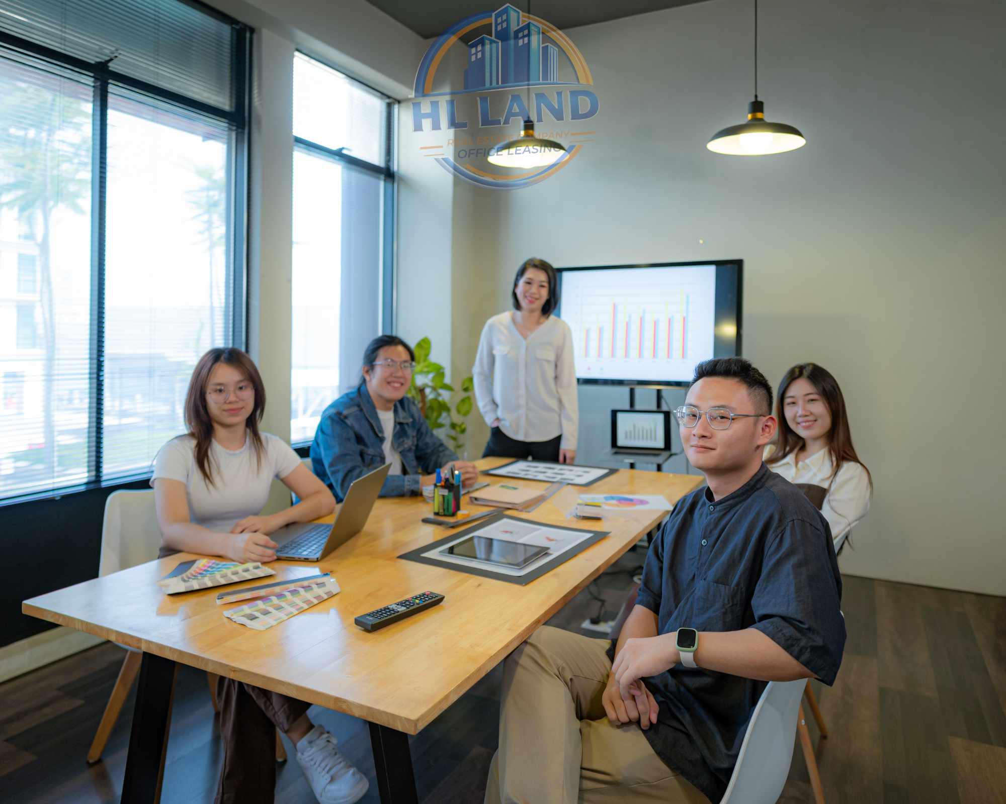 Văn phòng Hybrid kết hợp online – offline