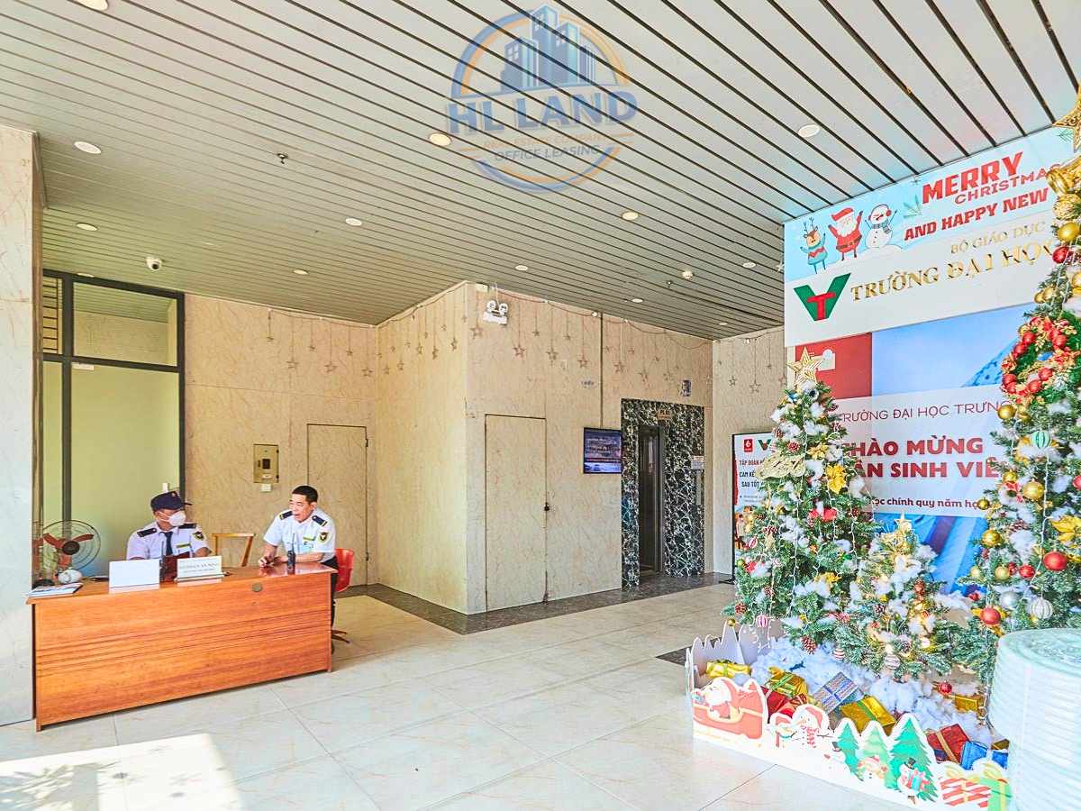Không gian làm việc tại văn phòng hạng C đáp ứng tốt nhu cầu doanh nghiệp vừa và nhỏ