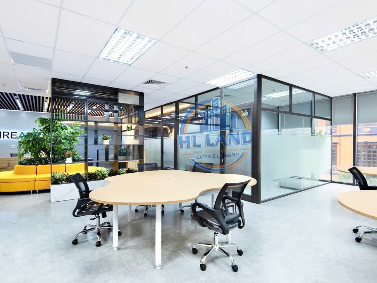 Loại diện tích nào đang được sử dụng phổ biến trong thị trường cho thuê văn phòng tại Hà Nội?