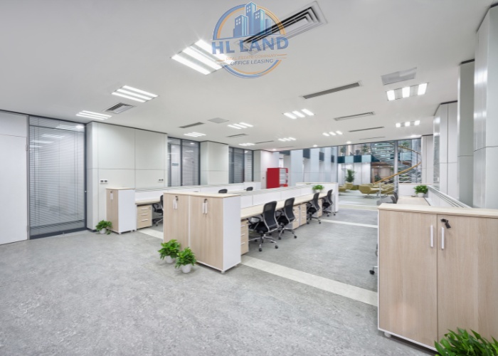 Doanh nghiệp nên chọn mô hình văn phòng nào khi triển khai hybrid working?