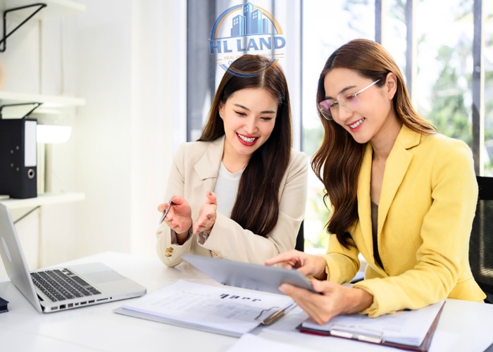 Liên hệ và làm việc với đơn vị tư vấn để cập nhật diện tích trống mới nhất