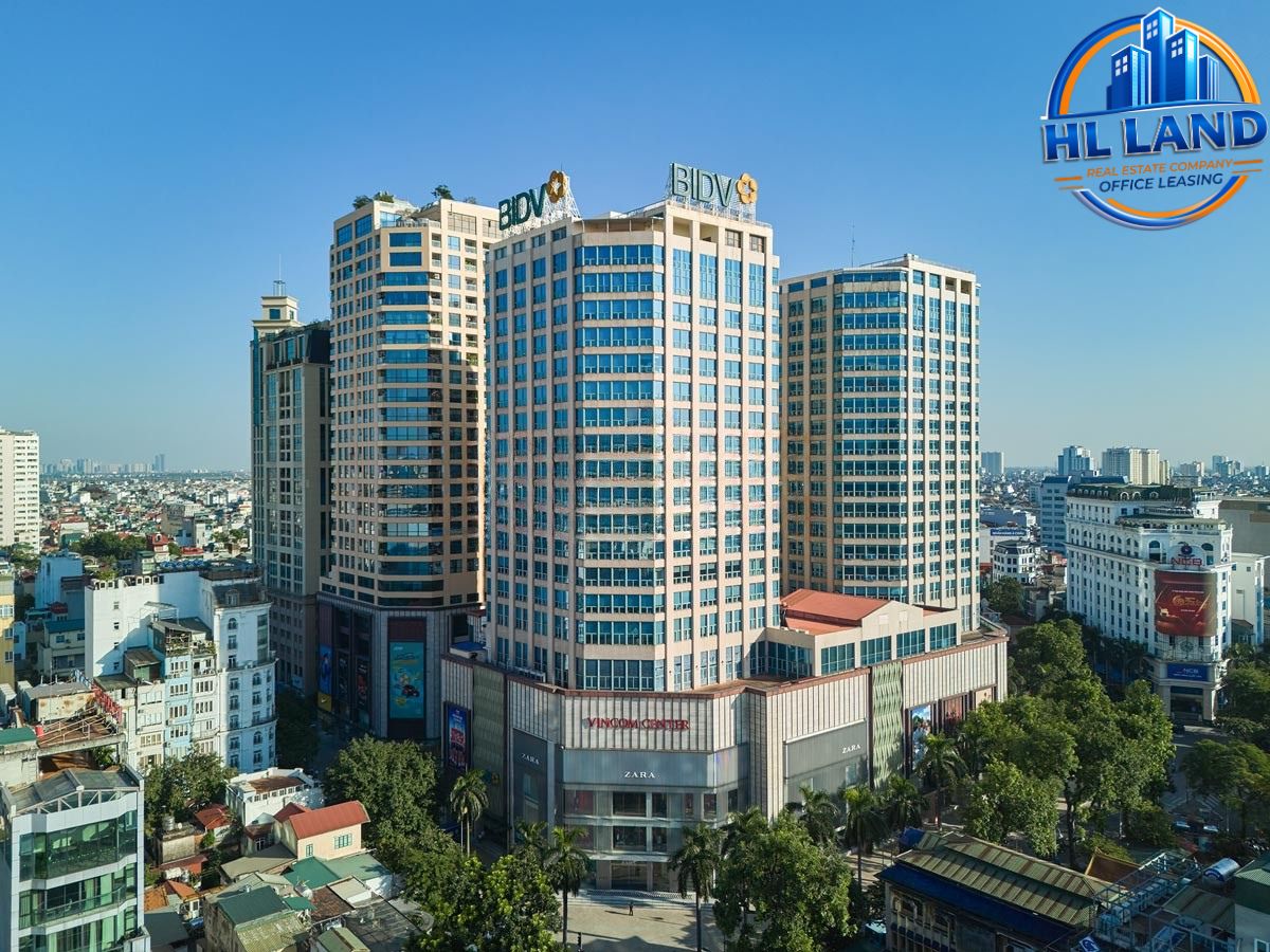Trung tâm kinh tế, tài chính và hành chính quan trọng của cả nước
