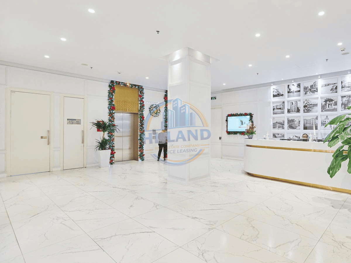 Business Environment and Notable Tenants at International Centre