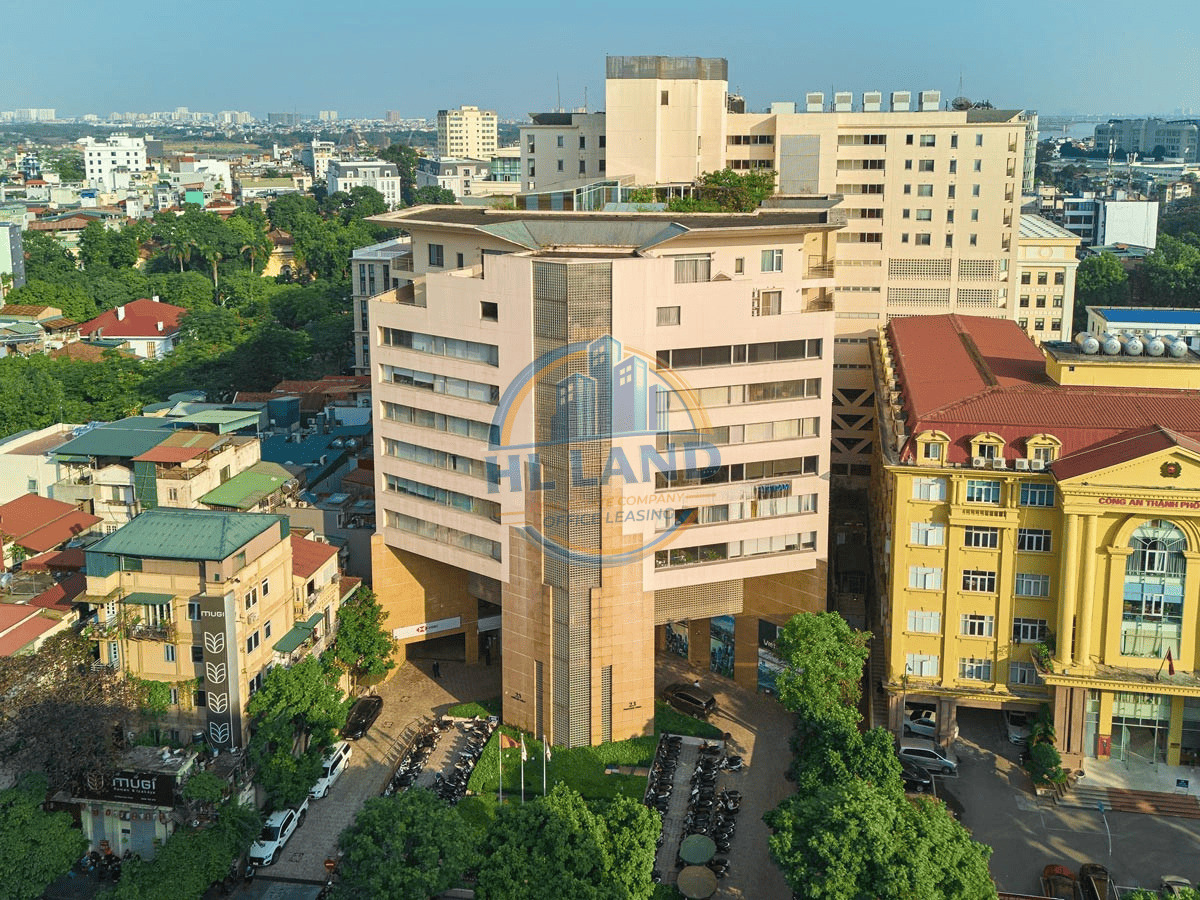 Building Scale and Office Space for Lease at Sun Red River Building