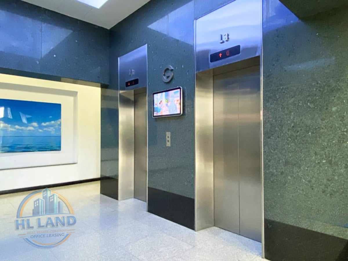 Equipment, Amenities and Services at Ocean Park