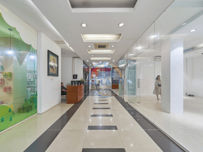 Business Environment and Suitable Tenant Profile