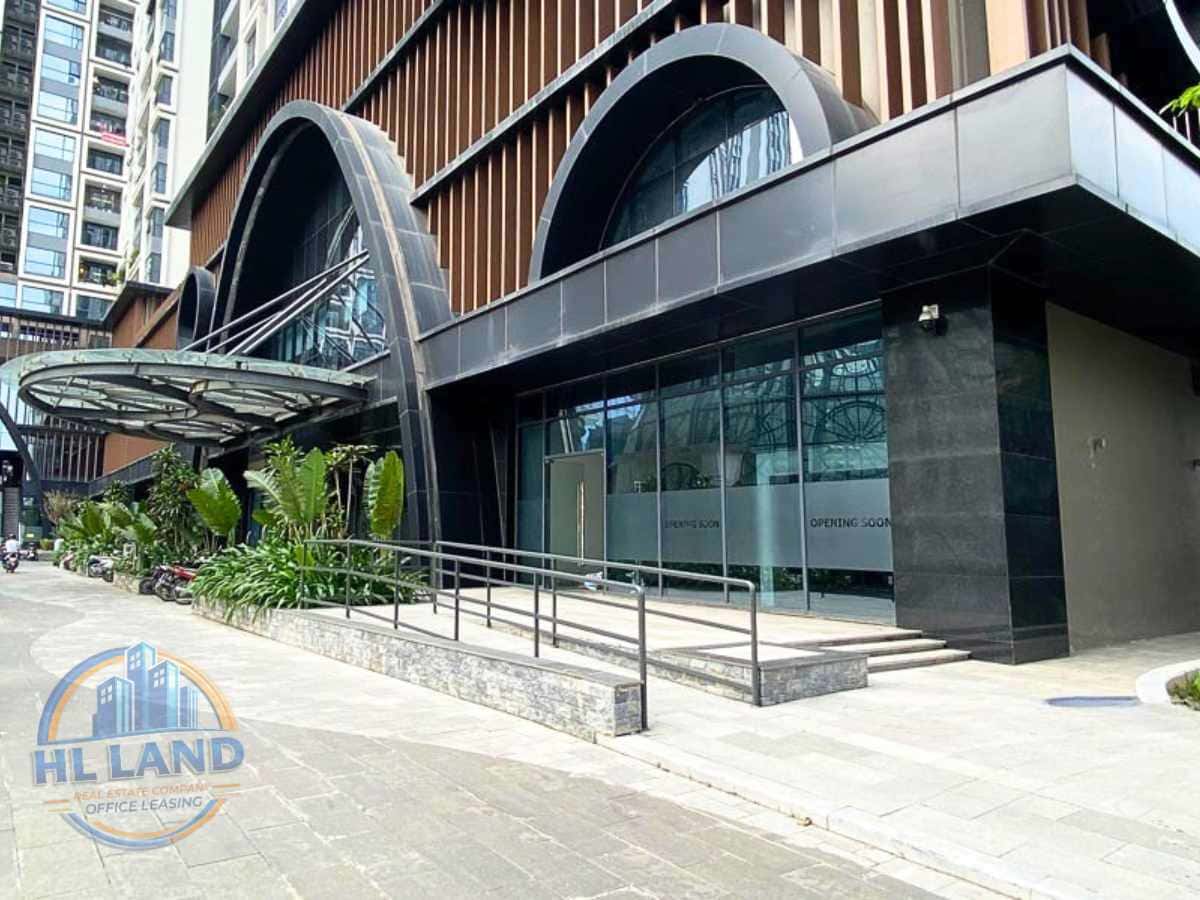 Architecture and Office Standards at Hinode City
