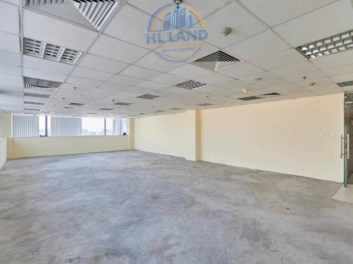 Oriental Tower Office Rental Price and Current Vacancy
