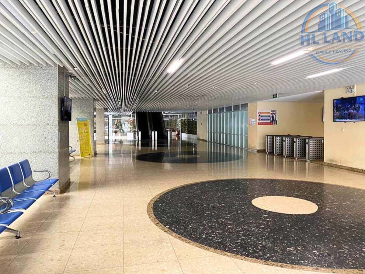 Architecture and Office Standards at VTC Lac Trung