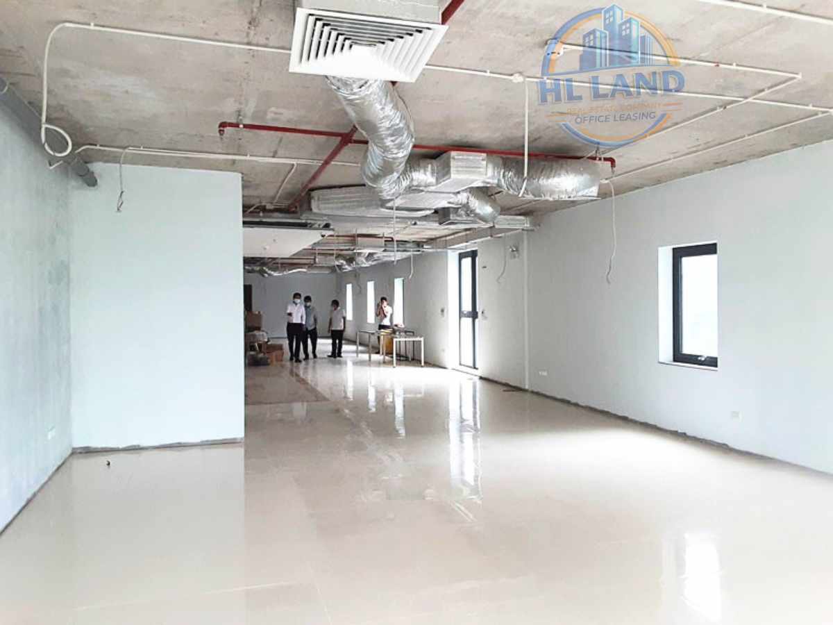 Rental Price and Office Availability at 15 Ly Nam De Building