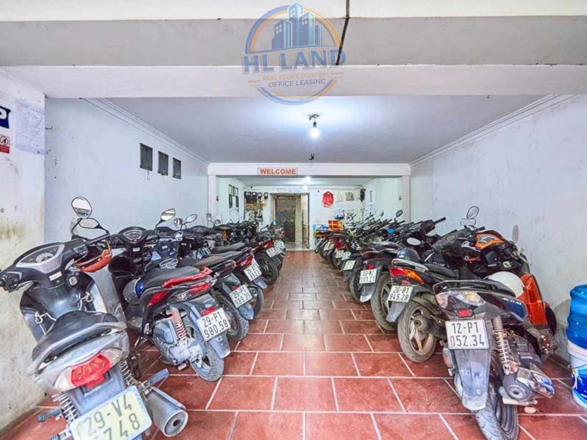 Equipment, Amenities, and Services at 27 Vu Ngoc Phan Building