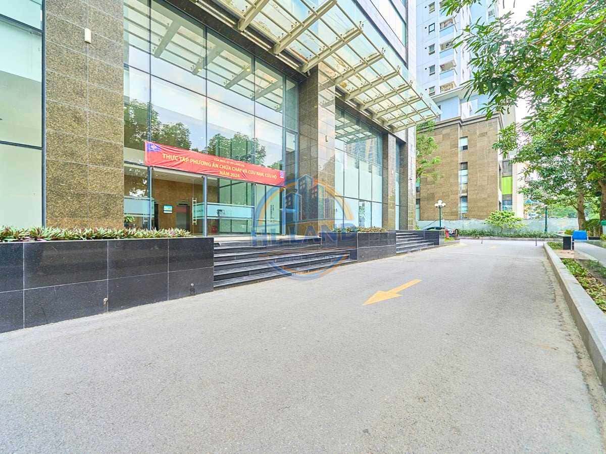 Business Environment and Suitable Tenants at Petrowaco Building
