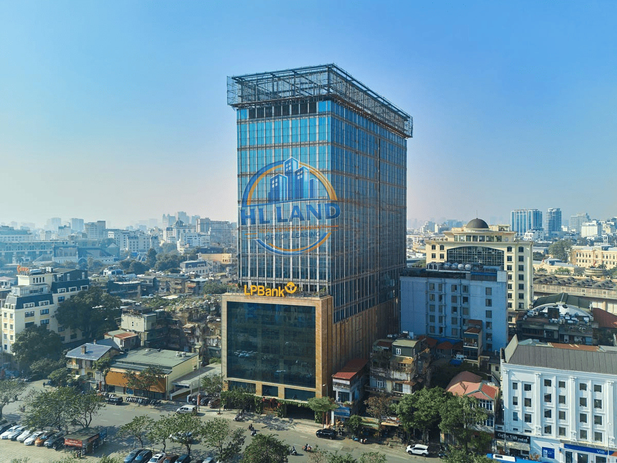 Building Scale and Office Space for Lease at LPB Tower