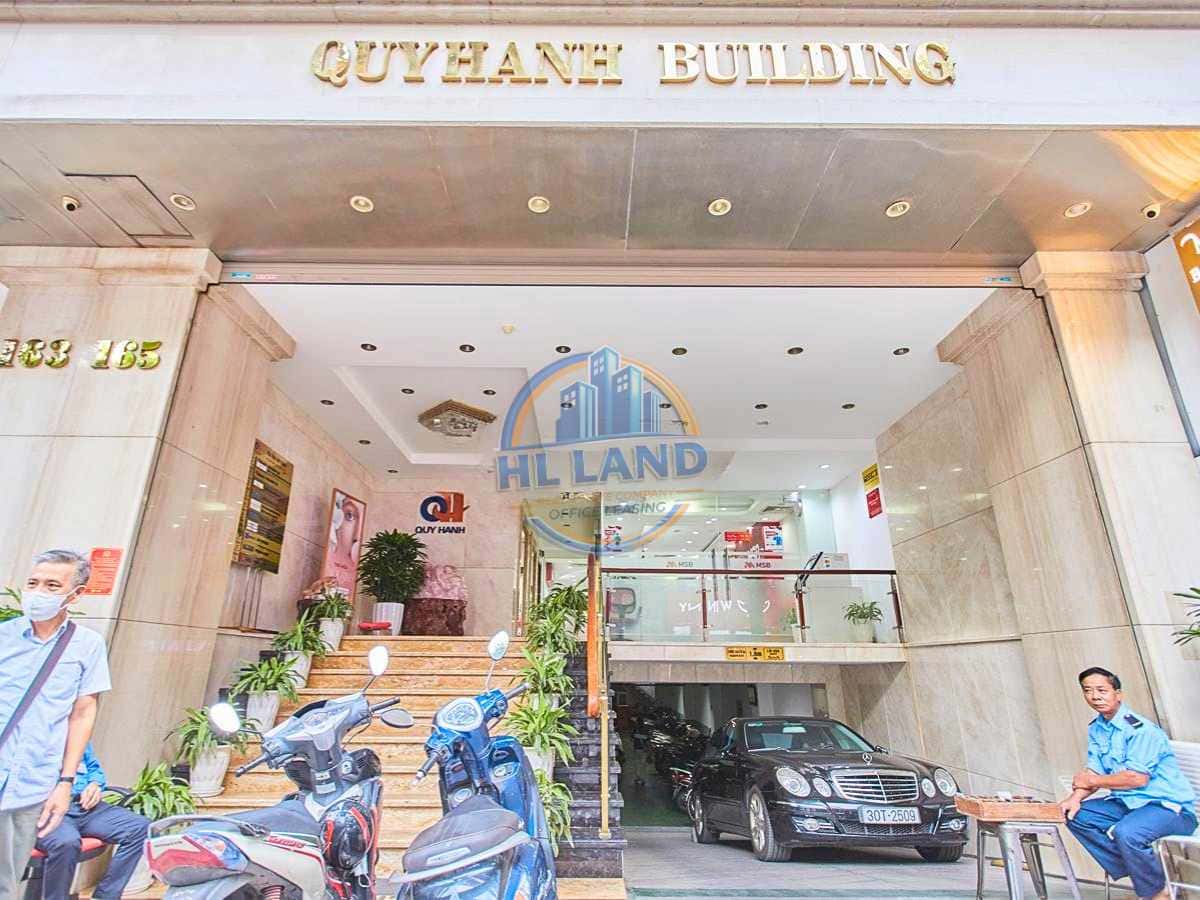 Architecture and Office Standards at Quy Hanh Building