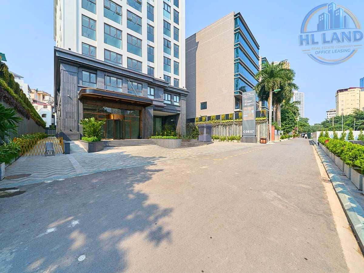 Why Should Businesses Lease an Office at The Gloria Building?