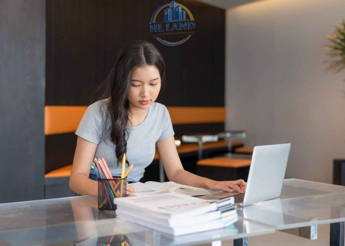 Ba mục tiêu SMART về tự học và mở rộng năng lực chuyên môn